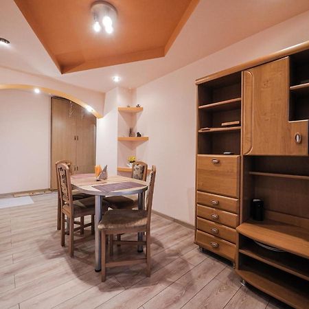 Luxury Ultracentral Árgyasudvarhely Kültér fotó